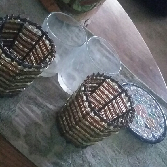 VINTAGE BEADED AND METAL AND GLASS CANDLE - Picture 5 of 7